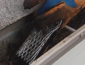 Gutter Cleaning Mesh Guard